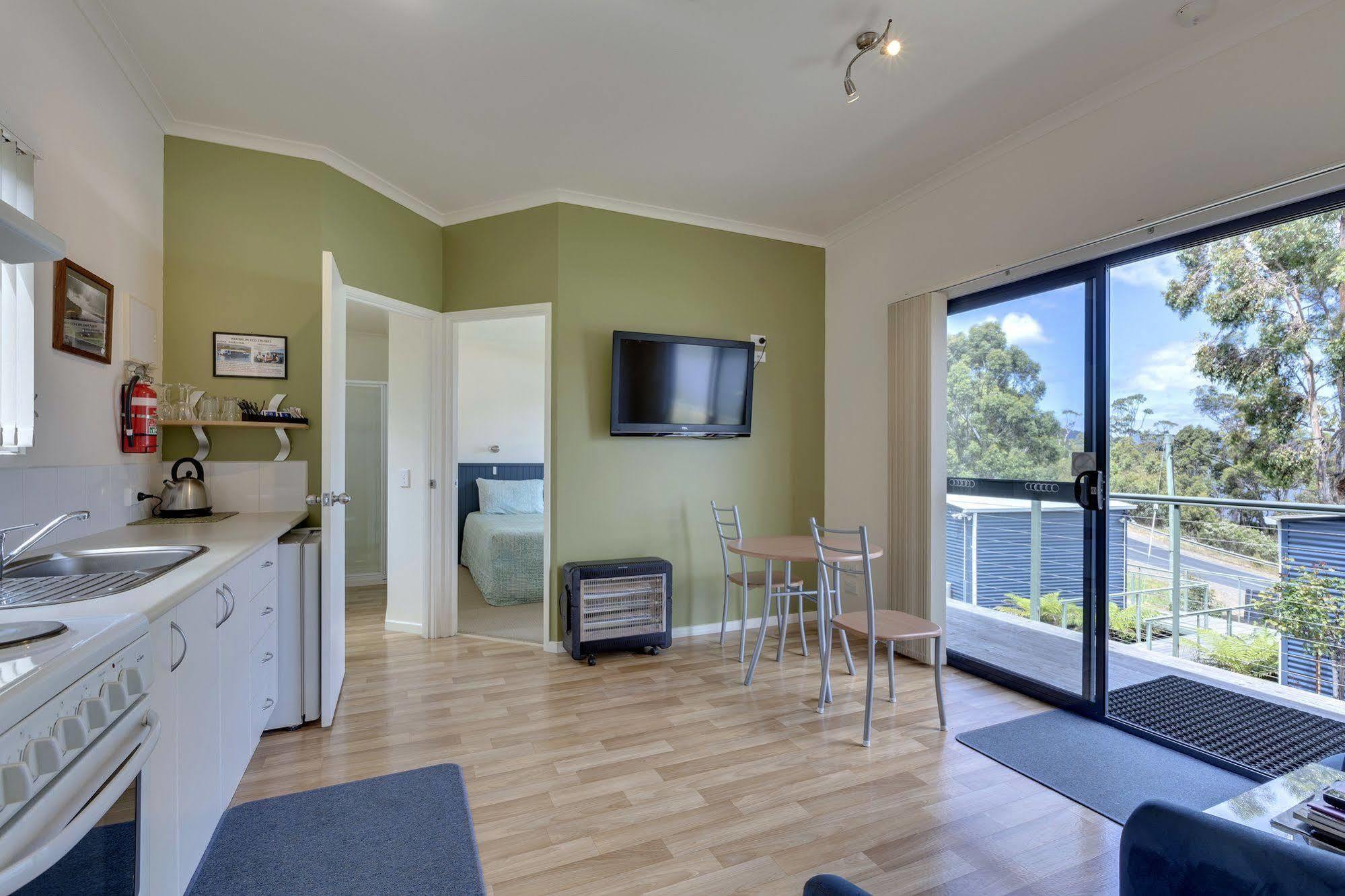 Port Huon Cottages ภายนอก รูปภาพ