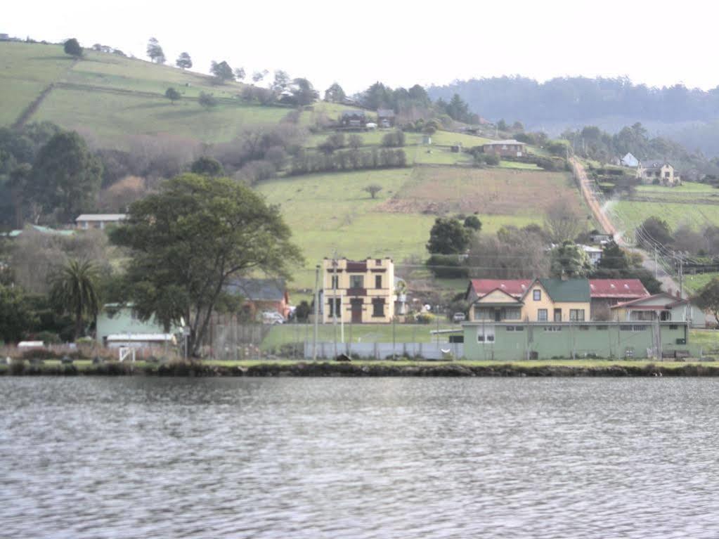 Port Huon Cottages ภายนอก รูปภาพ